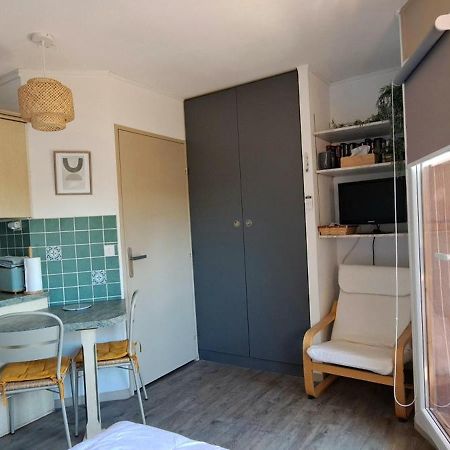 Studio Meuble Cures Thermales Avec Vue Greoux-les-Bains Luaran gambar
